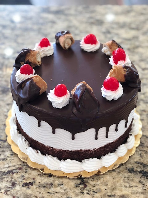Cannoli Cake
